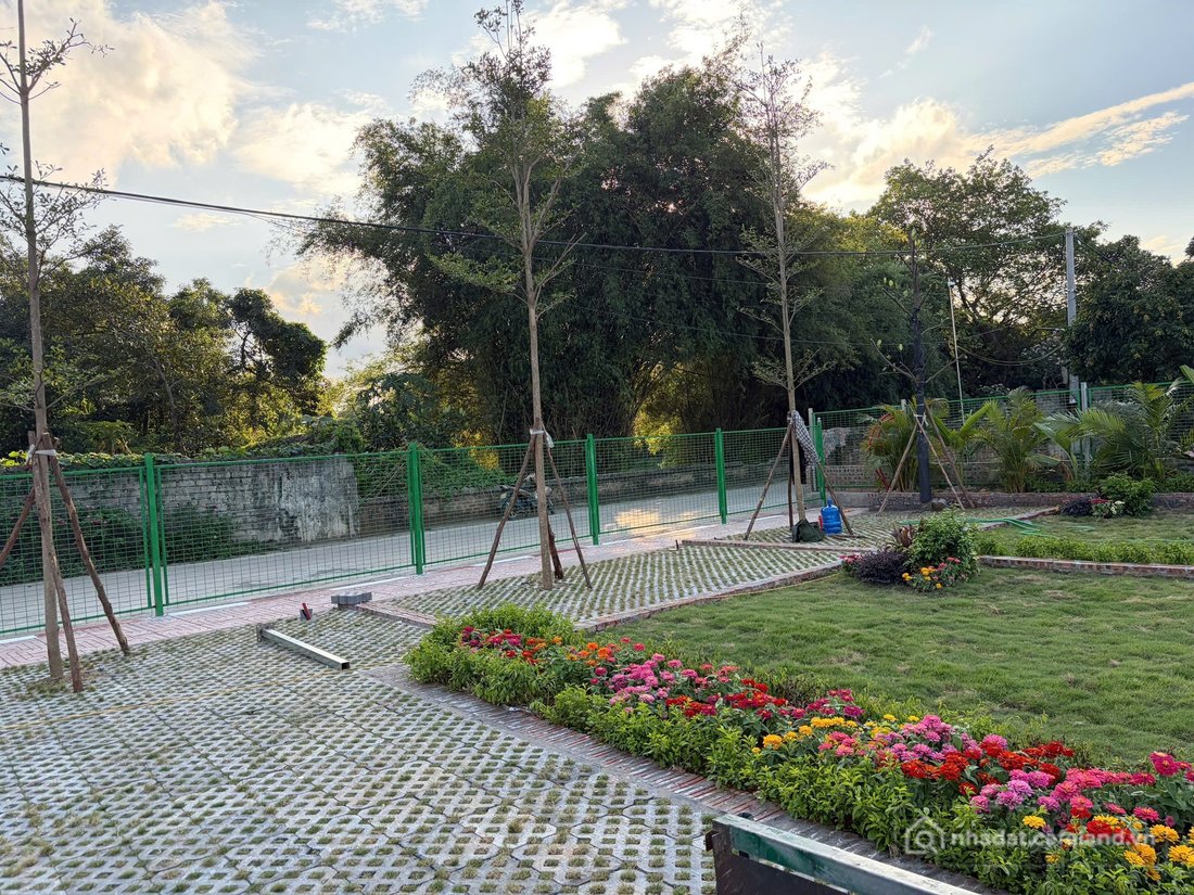 Bán đất thổ cư: Hot nhất kv hòa lạc chỉ 4ty có 100m full đất ở nằm tại trung tâm