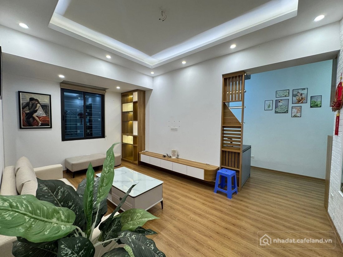 Bán căn hộ chung cư: CHUNG CƯ KĐT TRUNG YÊN 62M² • LÔ GÓC VIEW THOÁNG • FULL NỘI