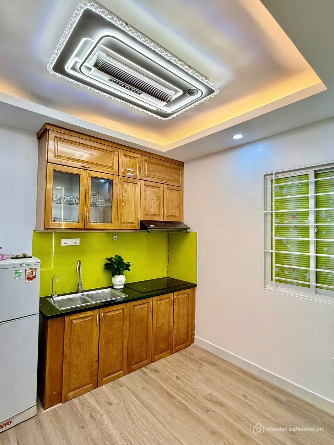 Bán căn hộ chung cư:  CCMN LẠC LONG QUÂN – TÂY HỒ