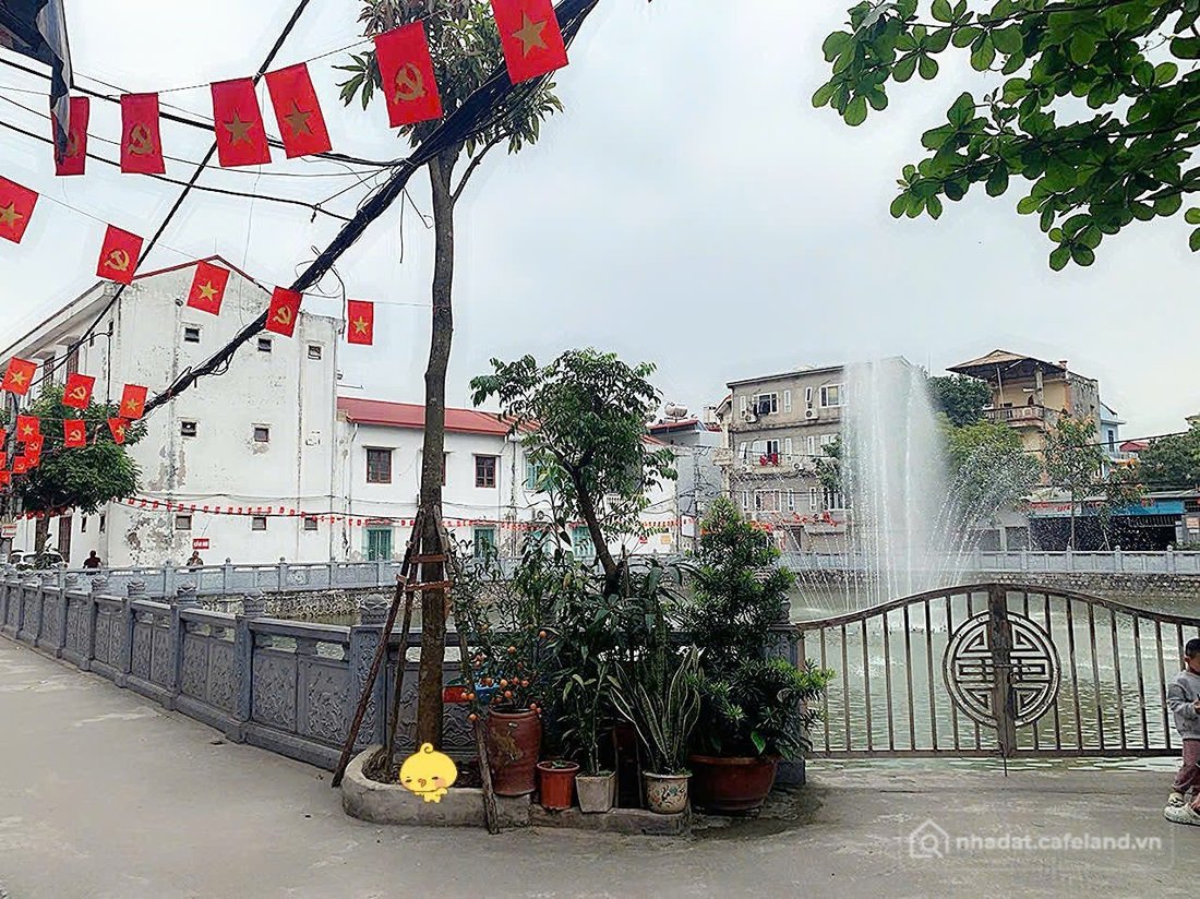 Bán đất thổ cư: Bán Đất Đông Ngạc Wiew Hồ. Gần Hv Tài Chính. ÔTô Tránh. Dt 51m M