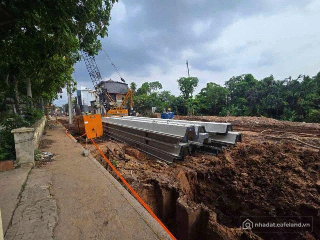 Bán đất thổ cư: Bán Đất Đông Ngạc Wiew Phố Mới, Cạnh Hồ Chèm 90ha. 100m Mt 6. OT
