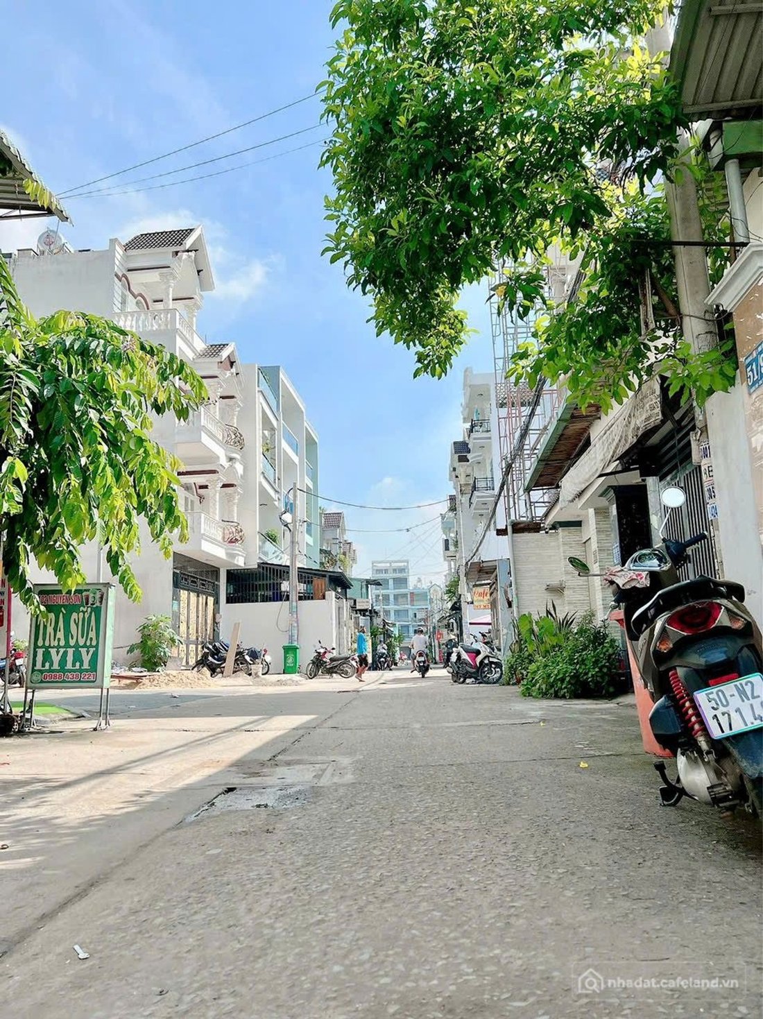 Bán đất thổ cư: BÁN ĐẤT KHU ĐỒNG BỘ HXH Đ- 18B BÌNH TÂN ( 100m²) vuông đẹp