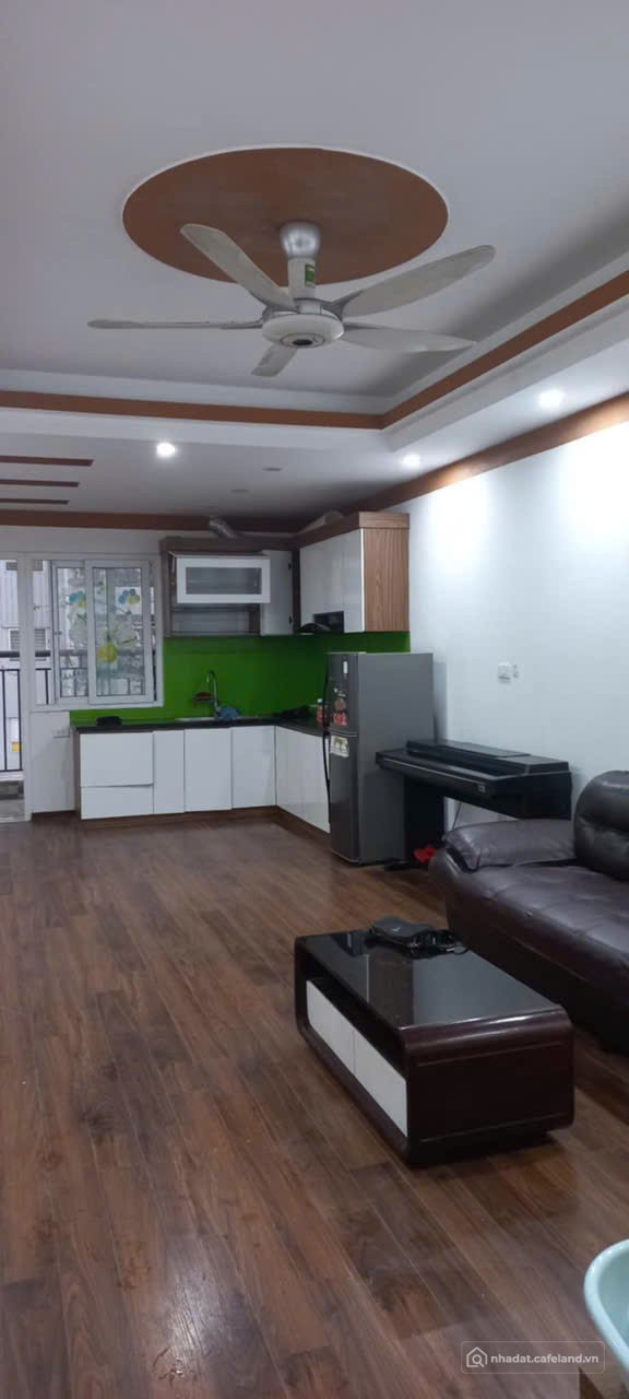 Bán căn hộ chung cư: Chính chủ bán căn hộ chung cư tầng thấp giá tốt tại Thanh H