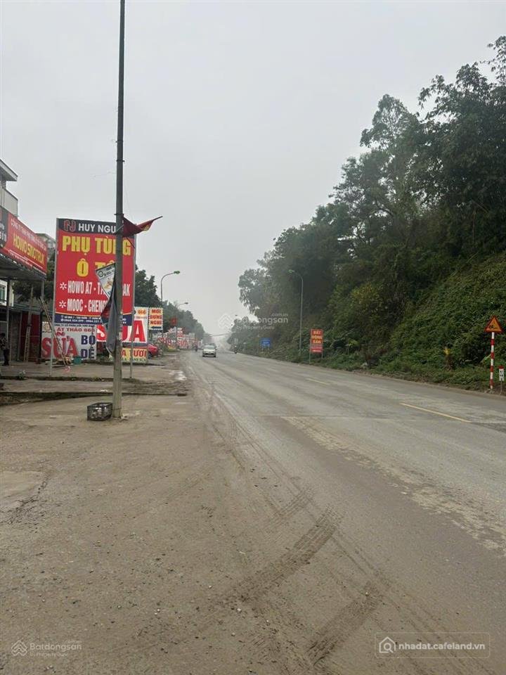 Bán đất thổ cư: Cần bán 144,2m2 đất ở đô thị, mặt đường hồ chí minh đoạn đại học