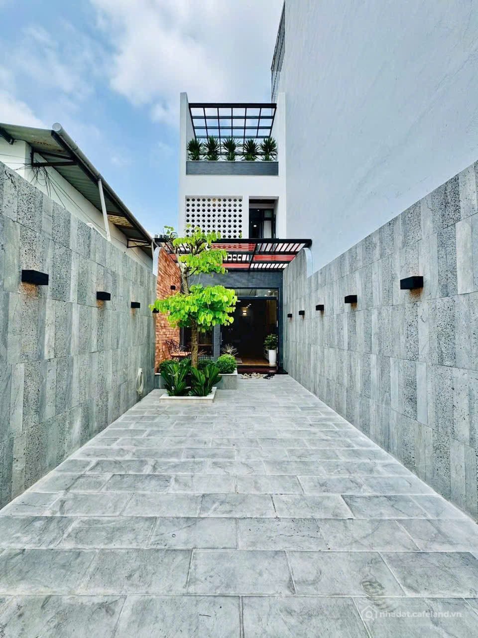 Bán nhà riêng: Cô Châu cần bán gấp nhà hẻm Quang Trung, p8, Gò Vấp. Giá: 3,55 tỷ