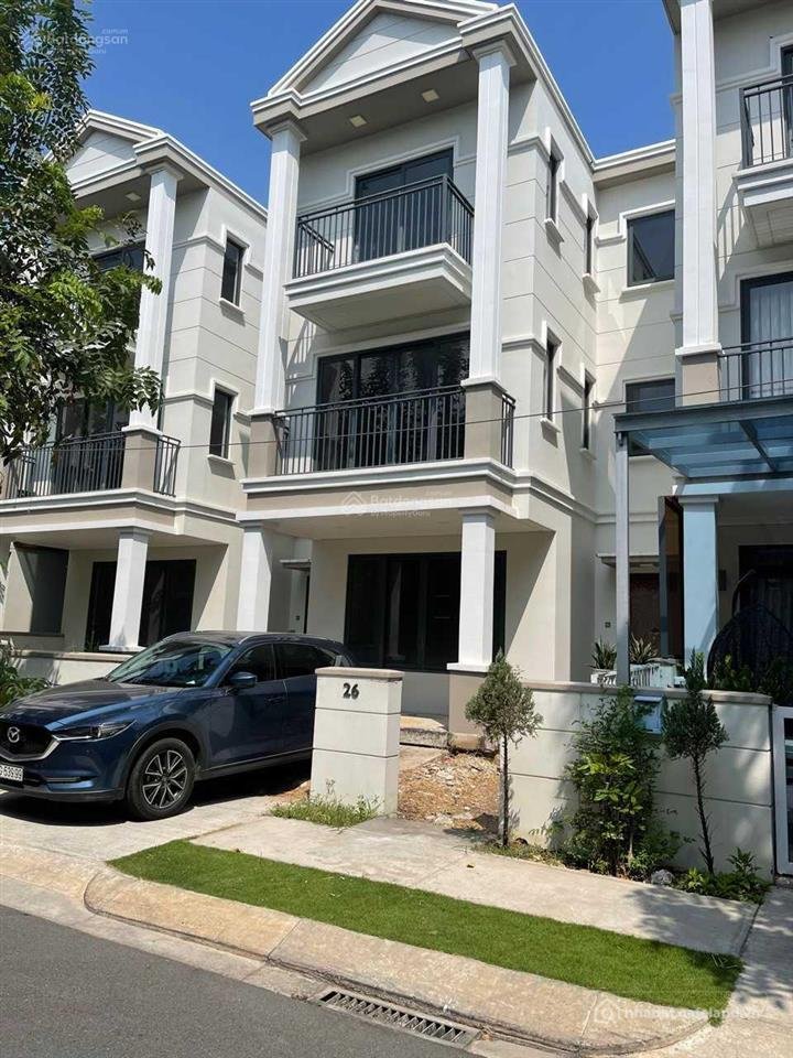 Bán nhà riêng: Cần bán nhanh căn biệt thự nine south 7x20m, 17 tỷ. 0989 866 *** 