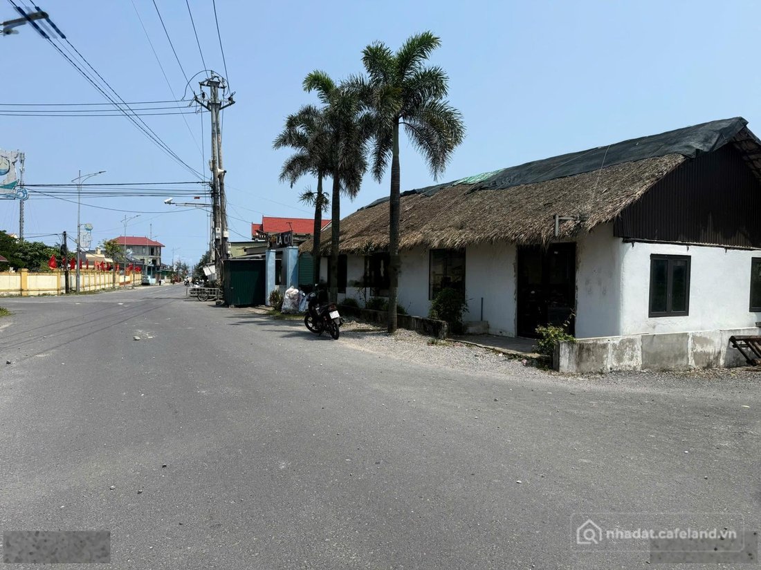 Bán đất thổ cư: Ngân hàng đấu giá mt đường 569 hải ninh, quảng bình