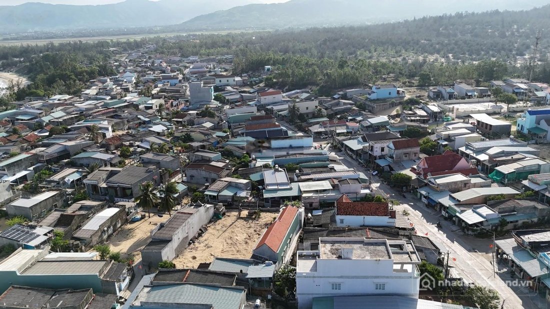 Bán đất thổ cư: 476m2 gần biển bất động sản biển mũi vi rồng phù Mỹ - Bình Định