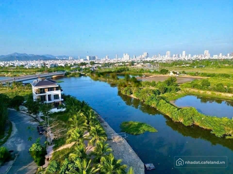 Bán đất thổ cư: Biệt thự ven sông tắc view sông giá 30tr/m2 còn thương lương BT1