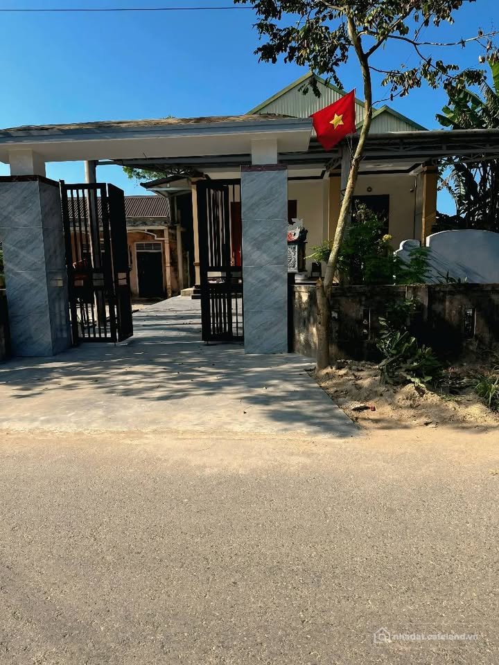Bán đất thổ cư: Bán đất kiệt 82 Nguyên Hoàng, Đông Hà, Quảng Trị