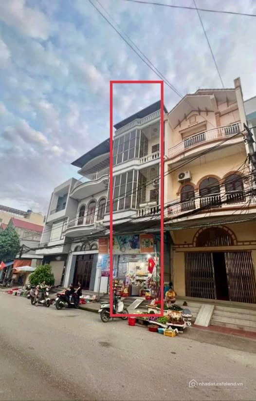 Bán nhà riêng: Chính chủ bán nhà 3 tầng số 149 khu Dây Thép, Đồng Đăng, giá 6.1 