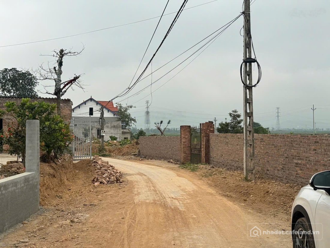 Bán đất thổ cư: Chính chủ bán đất Cẩm Lý, Lục Nam, Bắc Ninh, ô tô vào tận đất, s