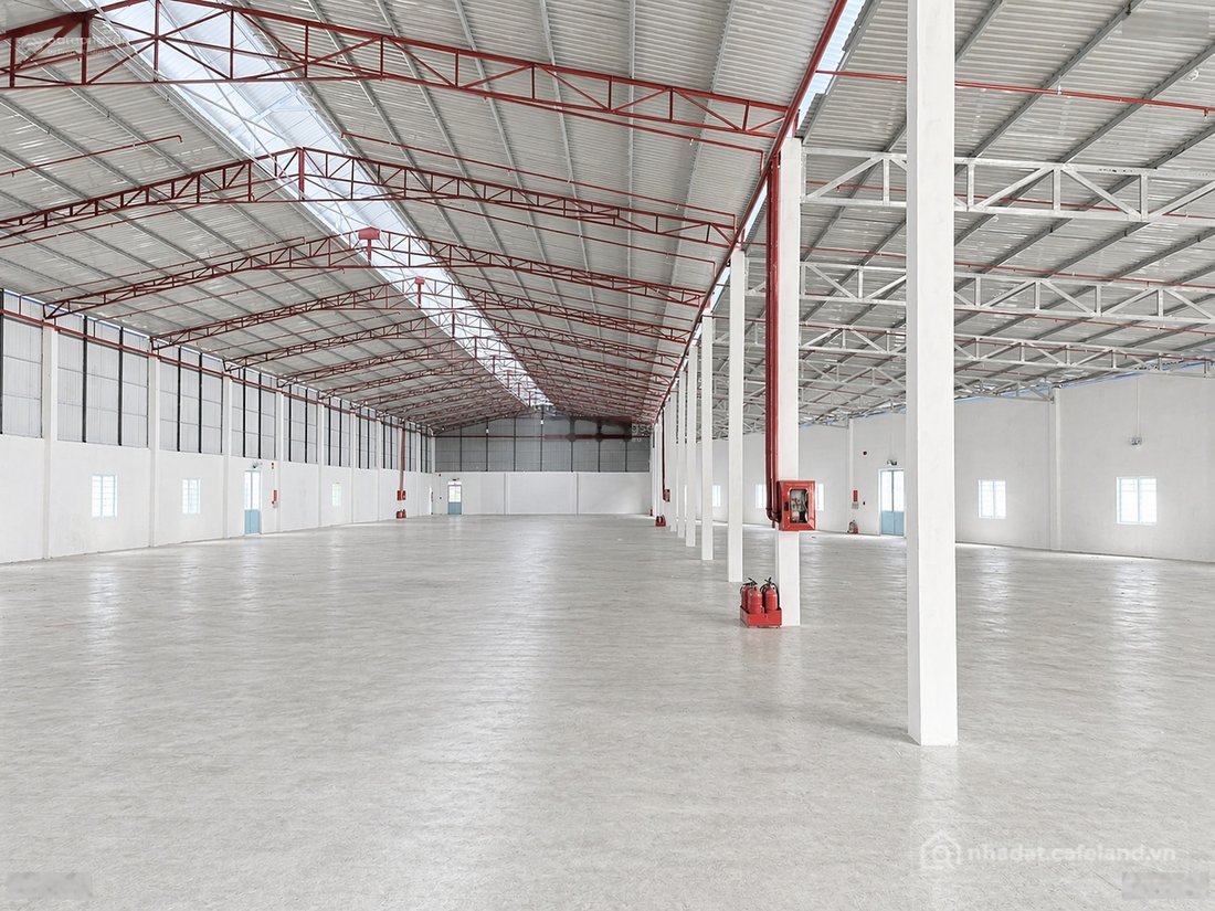 Nhà kho - Xưởng: Cho thuê kho 1.800m2 Bình Minh Vĩnh Long có PCCC