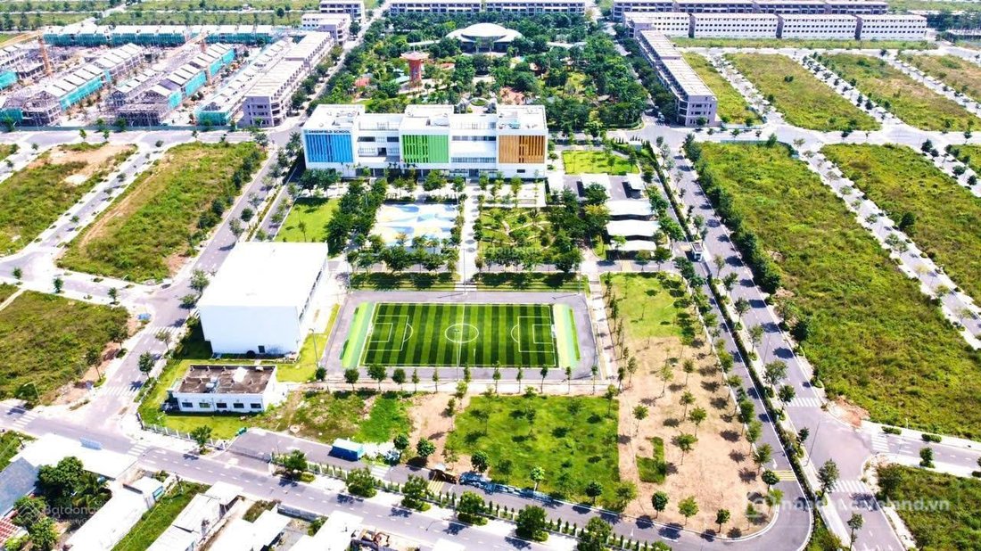 Bán đất thổ cư: Bán lô Gem Sky World liền kề 1 tỷ 850/lô