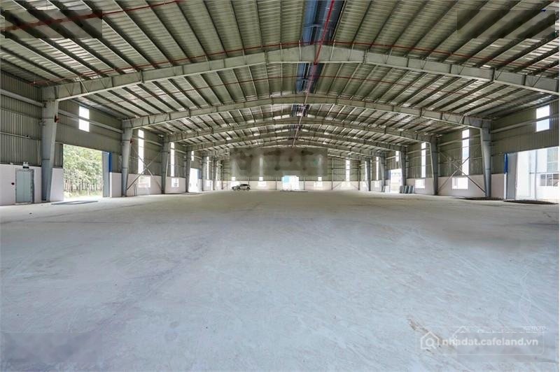 Nhà kho - Xưởng: Xưởng 3000m2 bên Dương Kinh, có trạm điện, khuôn viên rộng 1,2h