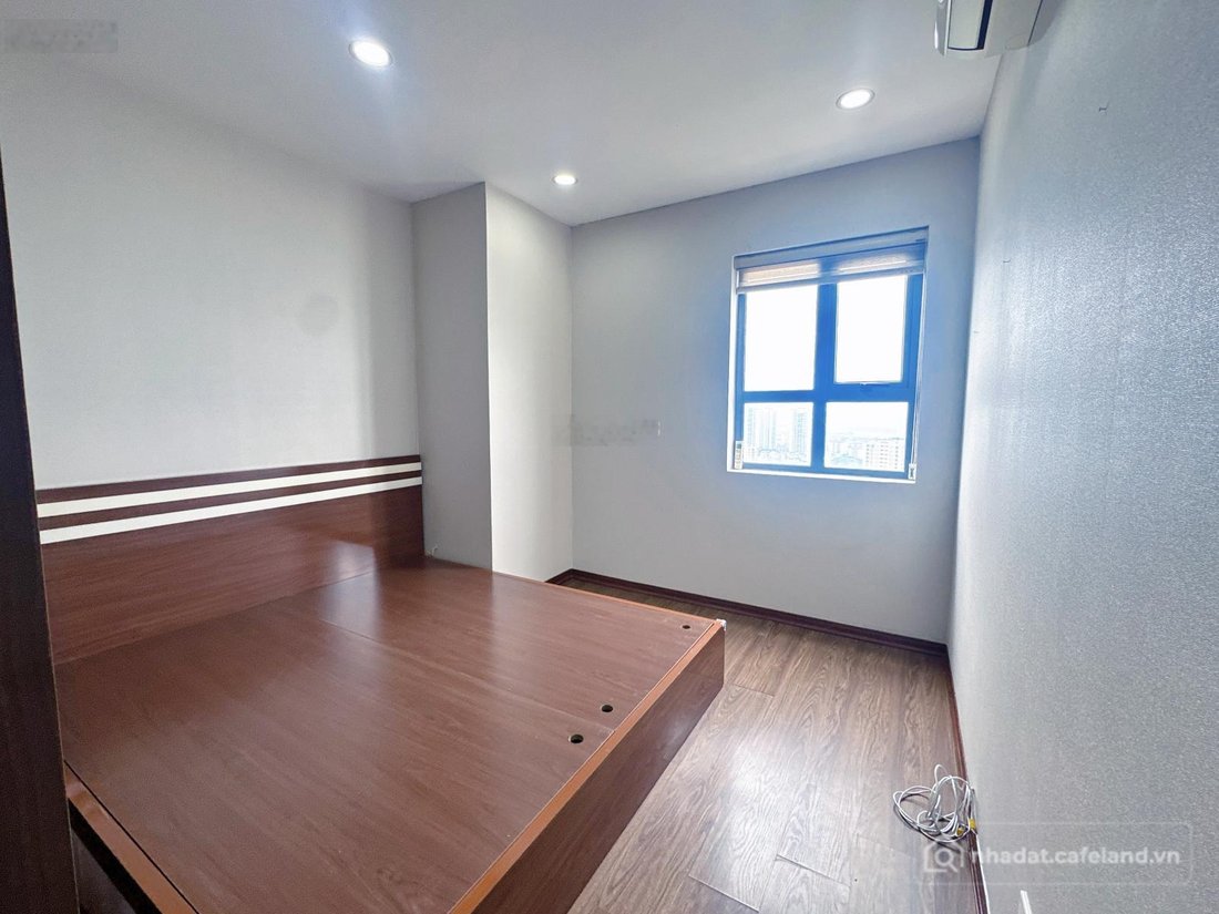 Bán căn hộ chung cư: chính chủ cần bán căn hộ 2 ngủ khu tứ hiệp plaza thanh trì.
