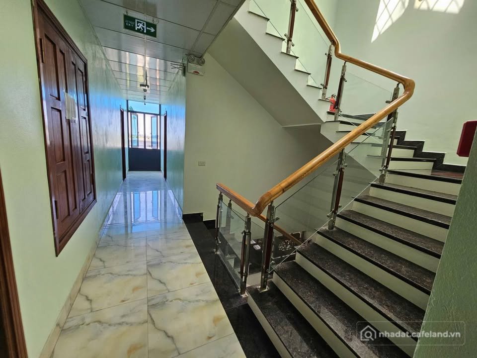 Bán nhà riêng: Bán nhanh nhà nghỉ 3 tầng – kinh doanh cực tốt tại Quảng Phú