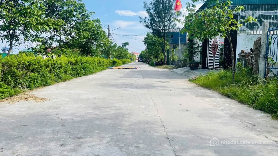 Bán đất thổ cư: Bán đất tổ 8, thị trấn Thạch Hà - Hà Tĩnh