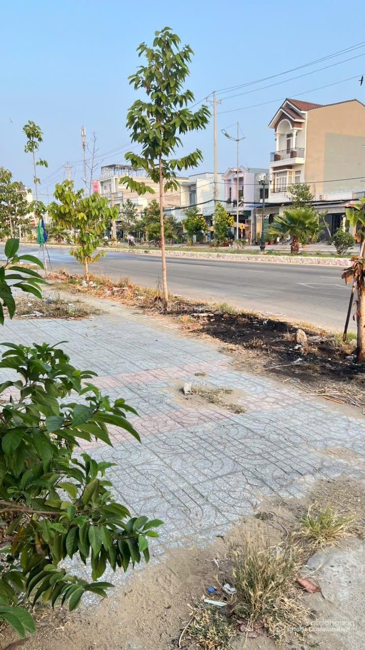 Bán đất thổ cư: Chính chủ cần bán đất mặt tiền QL1A 260m² - xã An Hải, Ninh Phướ