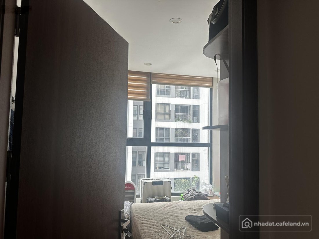 Bán căn hộ chung cư: Cần bán căn góc 2PN, 2WC, 60,66m2 Vinhome Greenbay, full nộ