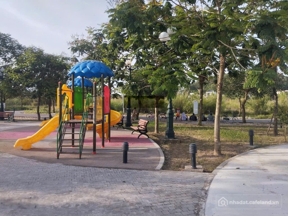 Bán đất thổ cư: Chính chủ chuẩn bị đi nước ngoài cần bán gấp lô đất 70m² giá rẻ 