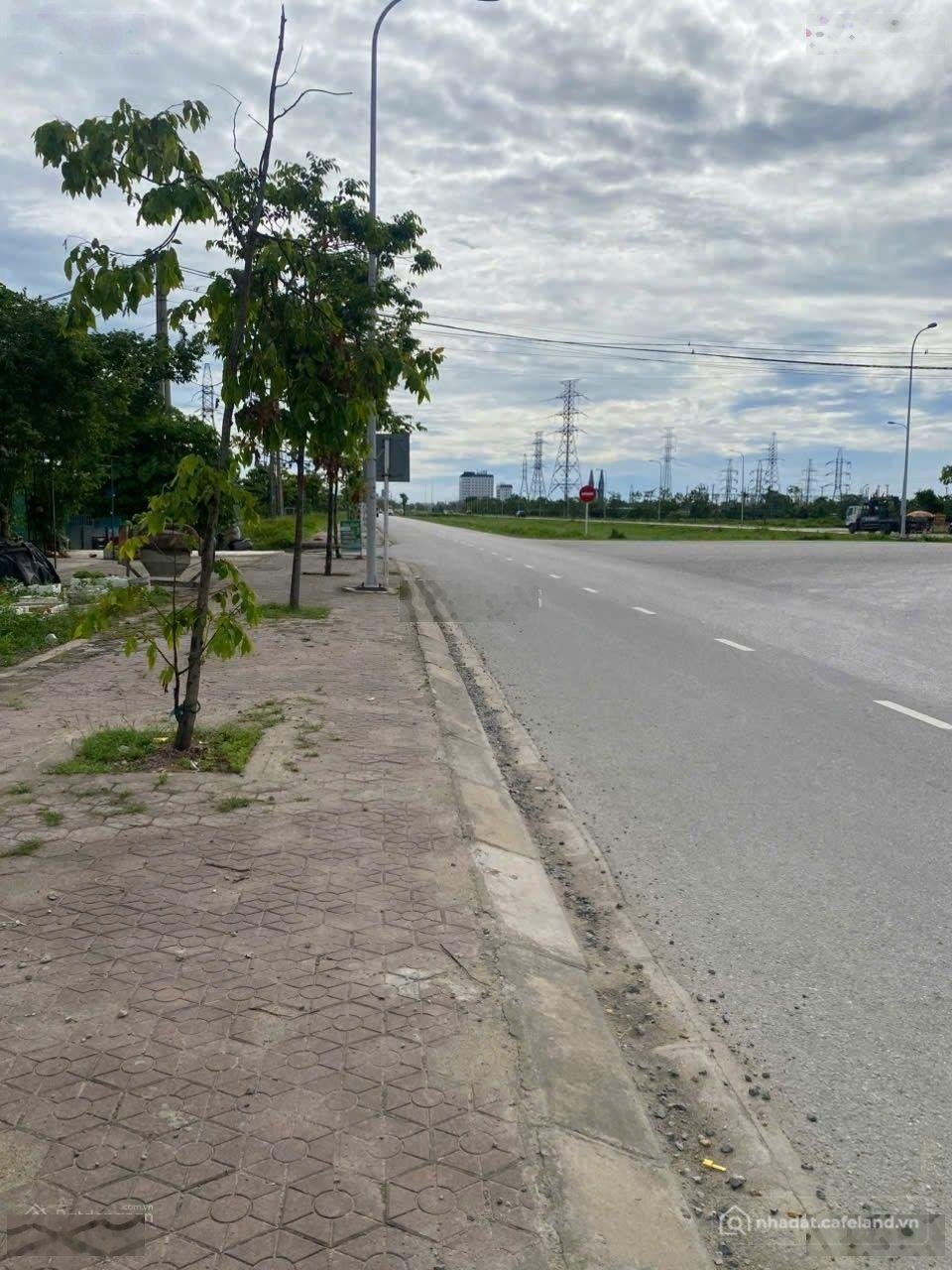 Bán đất thổ cư: Đất kinh doanh giá nét mặt đường 72m