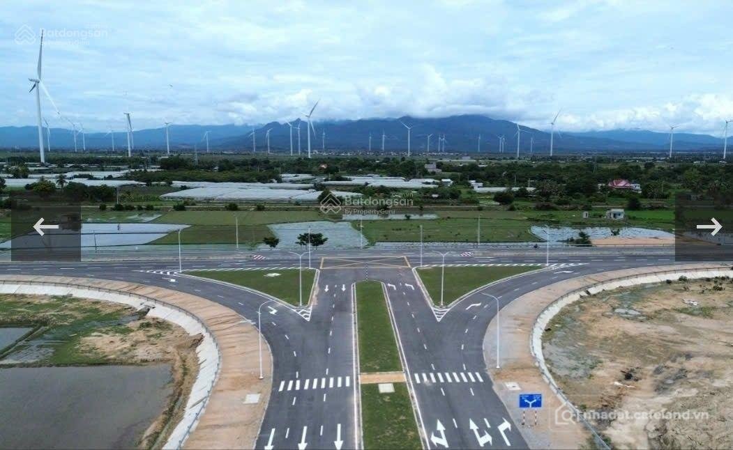 Bán đất thổ cư: Bán đất mặt đường QL1A đối diện đường mới Văn Lâm Sơn Hải đường 