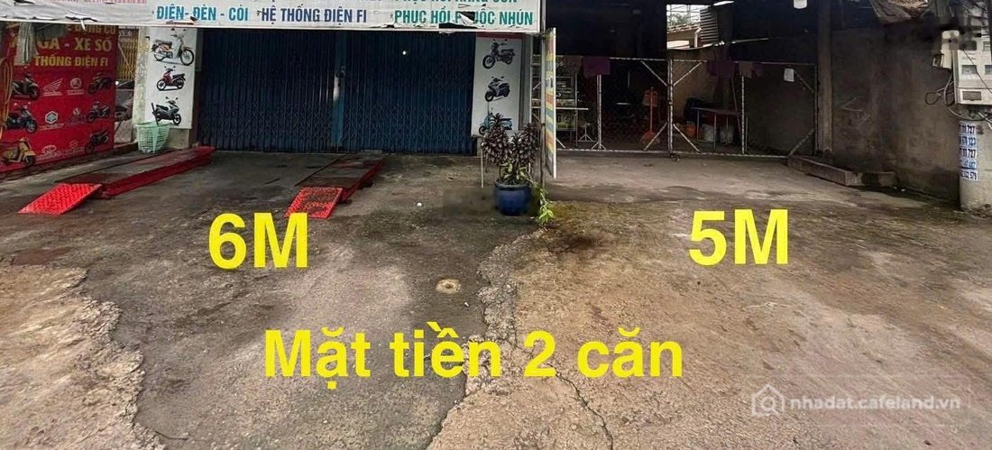 Bán nhà riêng: Liền kề 2 căn mặt tiền đường DT 823, Full thổ cư, sổ hồng riêng
