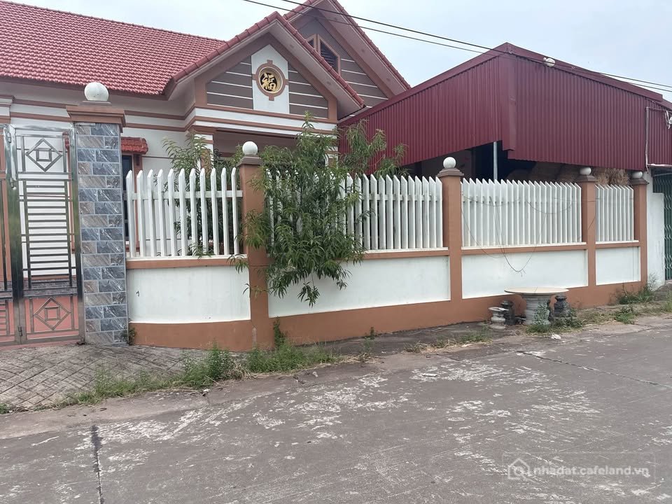 Bán biệt thự: Bán biệt thự huyện Gia Bình, tỉnh Bắc Ninh, giá 13,5 triệu/m2