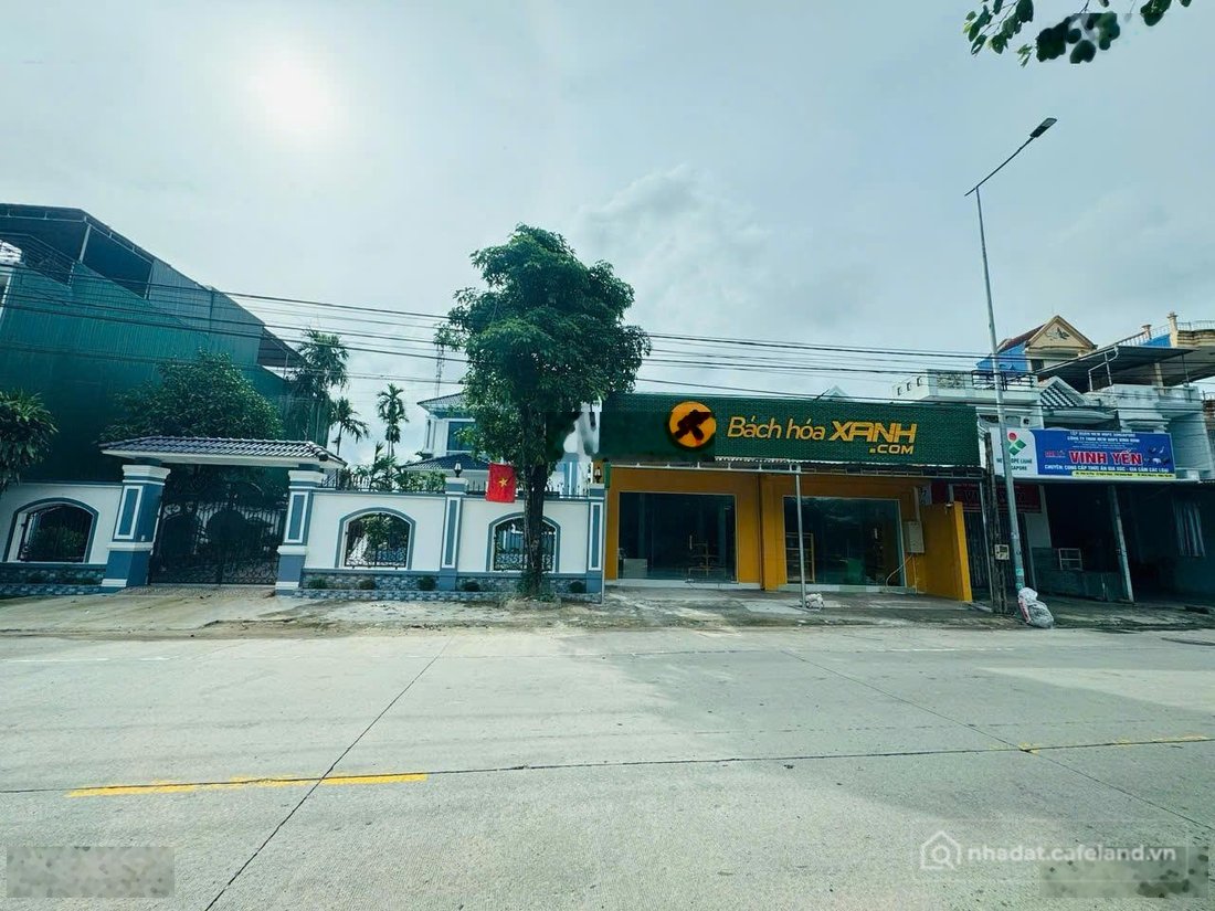 Nhà riêng: Mặt tiền 10mx20m, Nguyển Công Phương, TP. Quảng Ngãi cho thuê mở siêu