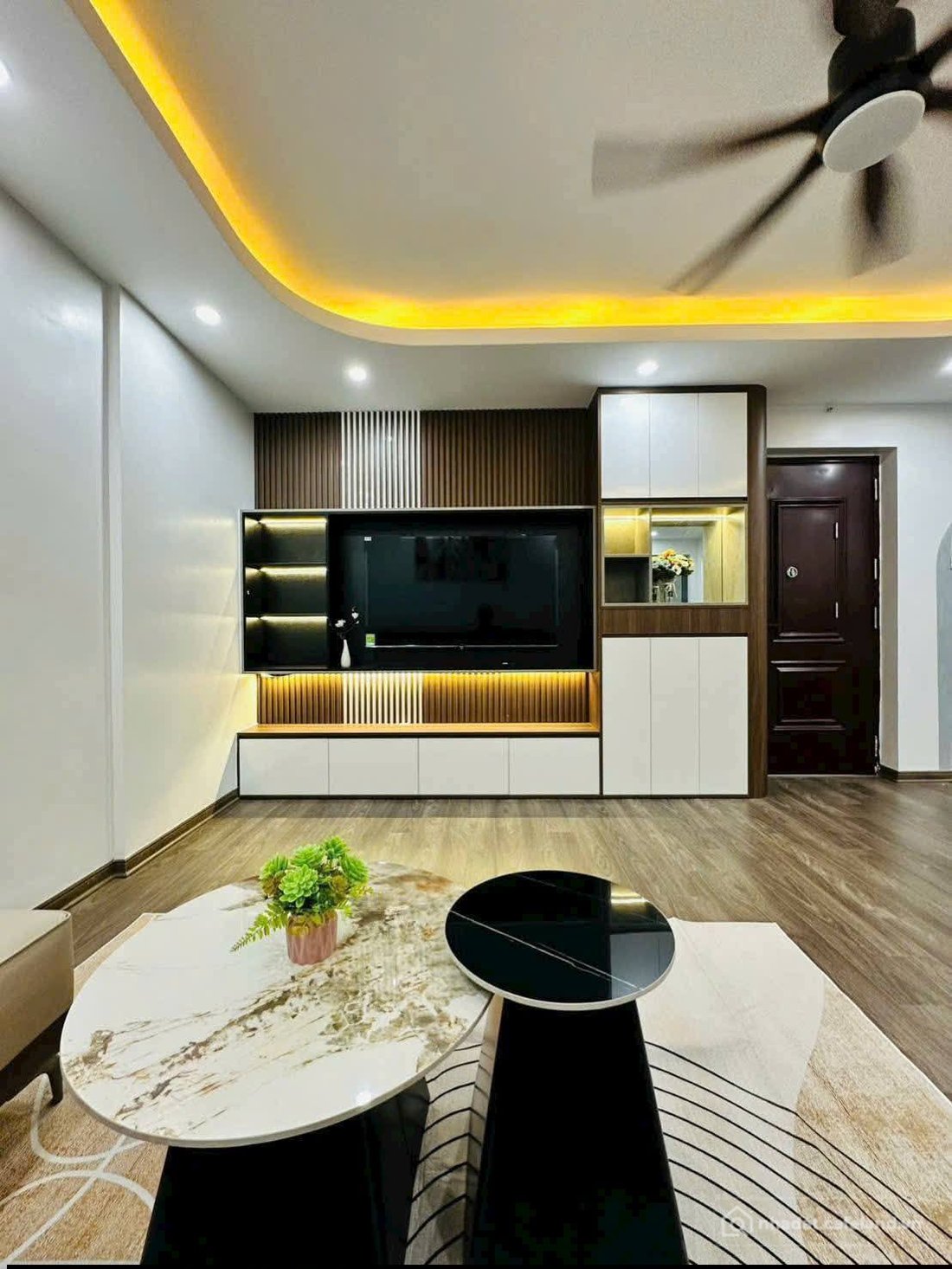 Bán căn hộ chung cư: Chính chủ gửi bán căn 2 ngủ Rice City Tây Nam Linh Đàm - Sổ