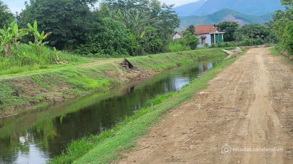 Bán đất thổ cư: Đất vàng Ninh Hòa, view kênh mát lạnh, giá hời bất ngờ, cơ hội s