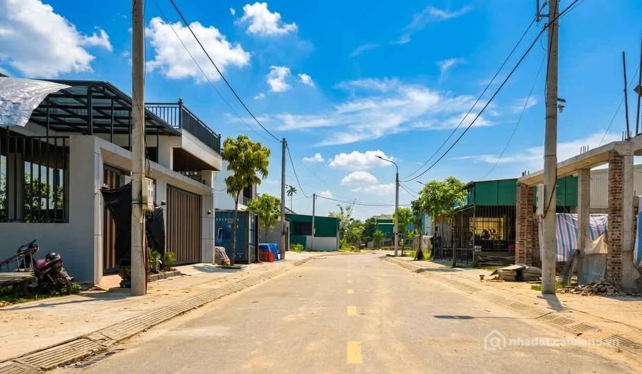 Bán đất thổ cư: Siêu phẩm đất nền Bình Tiến, lối 2 Nguyễn Xí, chỉ 2.8 tỷ