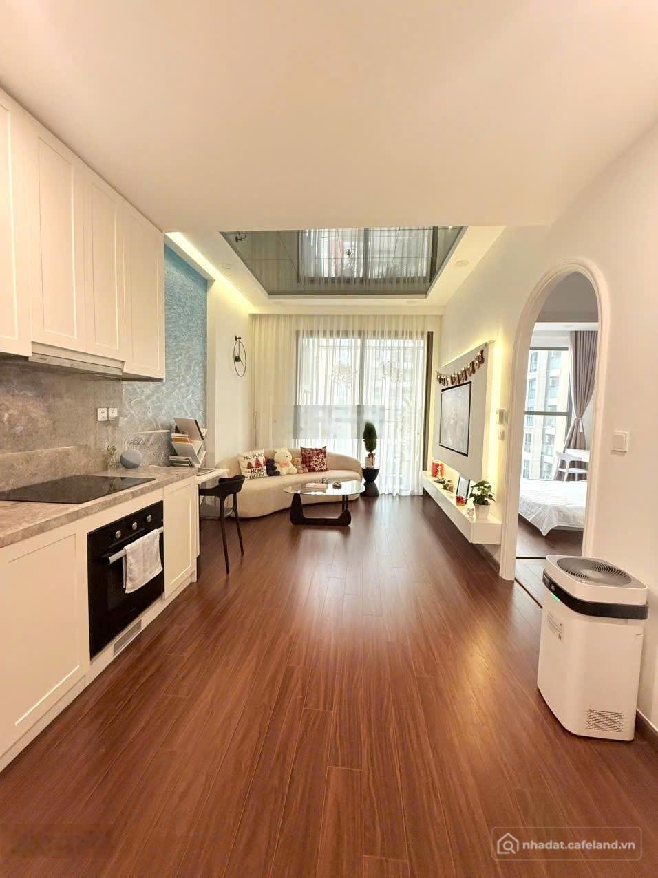 Bán căn hộ chung cư: Sở hữu căn 1pn+1 tầng đẹp full đồ xịn chỉ 3,3 tỷ-rẻ hơn thị
