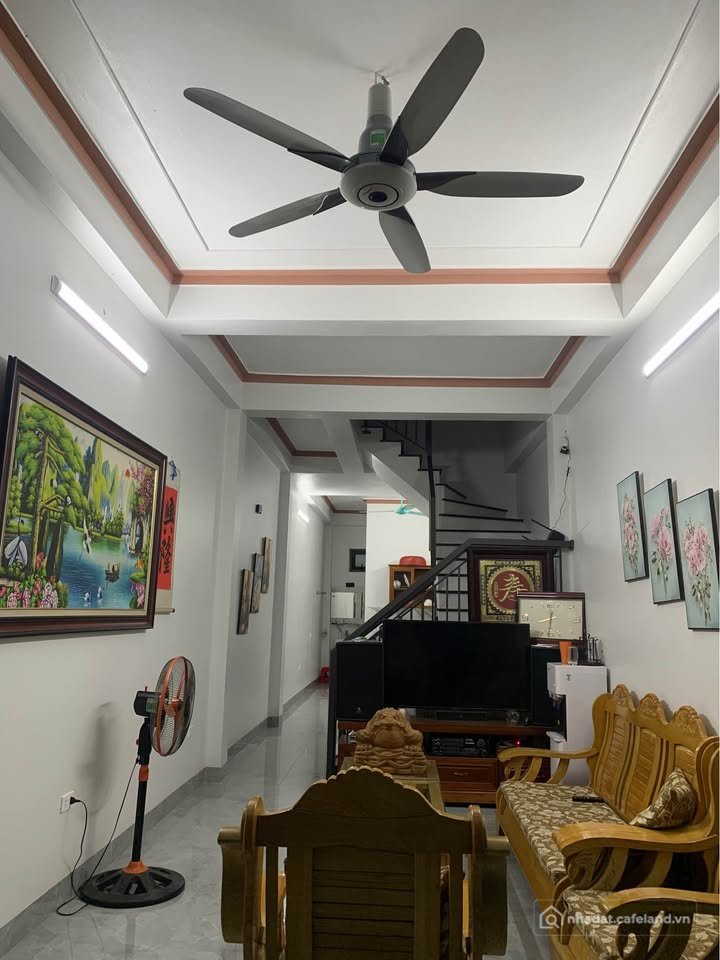 Bán nhà riêng: Bán nhà 2 tầng khu Tân Thịnh, Hòa Bình - 54m², 2 tỷ
