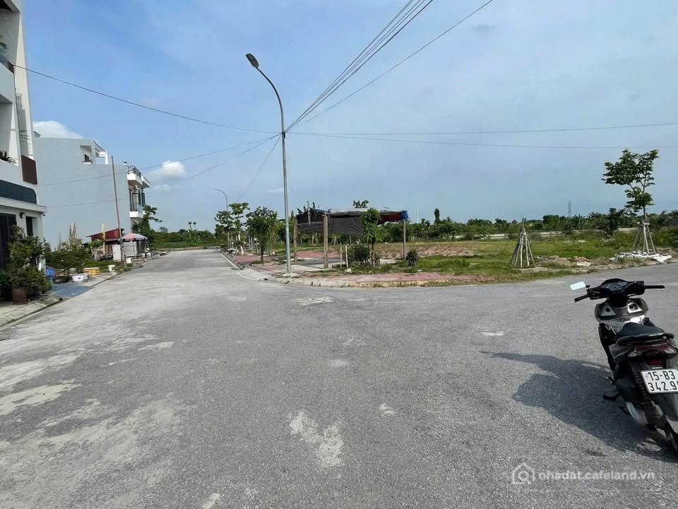 Bán đất thổ cư: Chốt kèo lô góc tái định cư Vạn Hương, Đồ Sơn, giá ngon hết sẩy