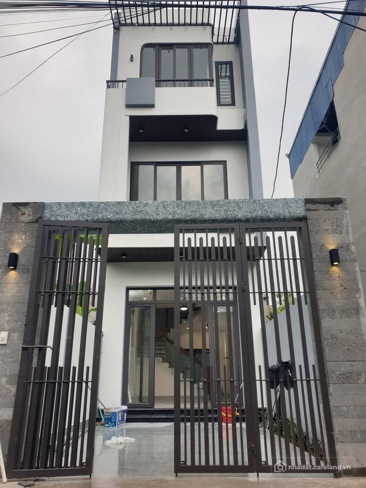 Bán nhà riêng: Cần bán nhà 3 tầng hướng Tây Bắc ngõ rộng thuộc khu đô thị Mỹ Tru
