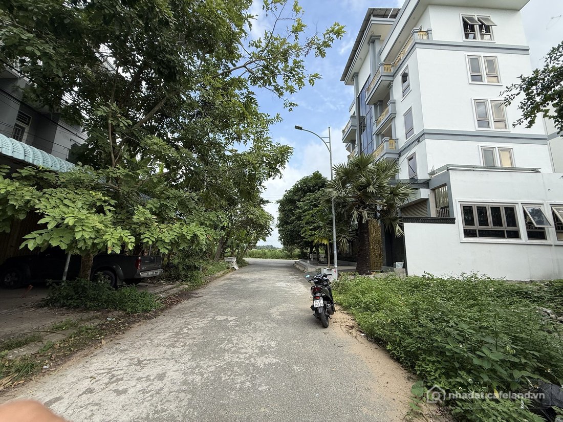 Bán đất thổ cư: Bán CẶP NỀN KHU ĐÔ THỊ STELLA MEGA CITY GẦN ĐỀN THỜ VUA HÙNG