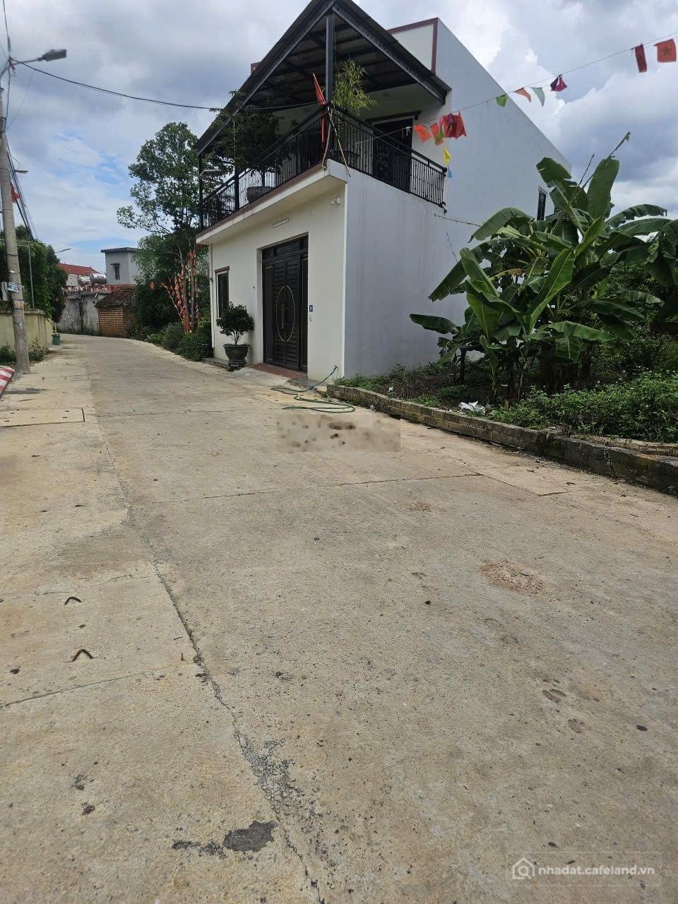 Bán đất thổ cư: Chính chủ bán đất 100m² giá 4,5 tỷ, Bình Yên (Hạ Bằng), ô tô trá