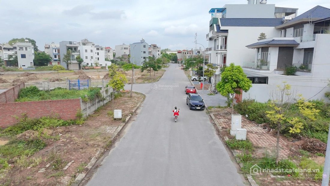 Bán đất thổ cư: Bán đất 80m² dãy N13 khu dân cư số 4 Bích Động, trung tâm phường
