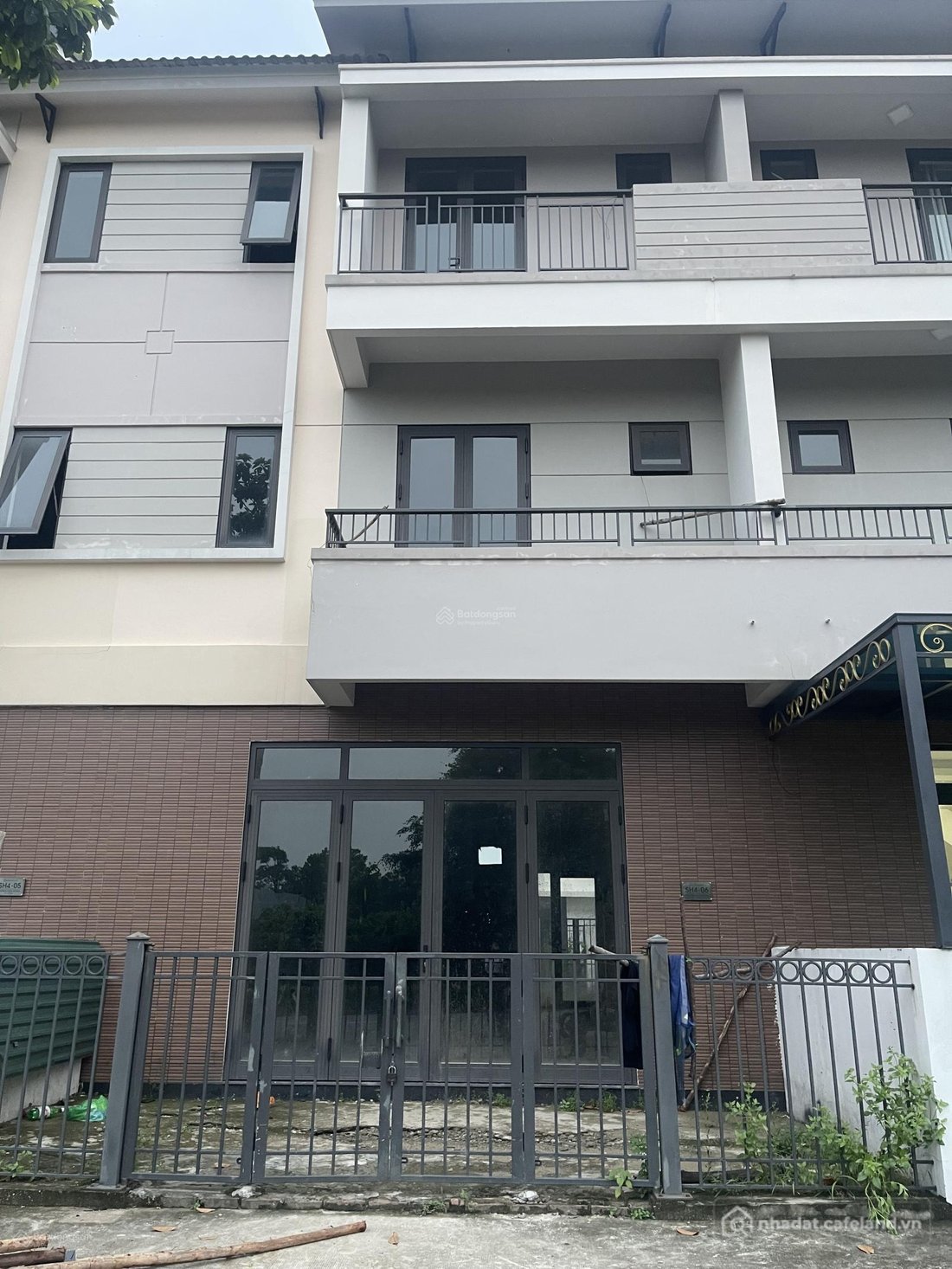 Bán nhà phố dự án: Chỉ 6,x tỷ sở hữu shophouse 2 mặt tiền tại Centa City VSIP Bắ