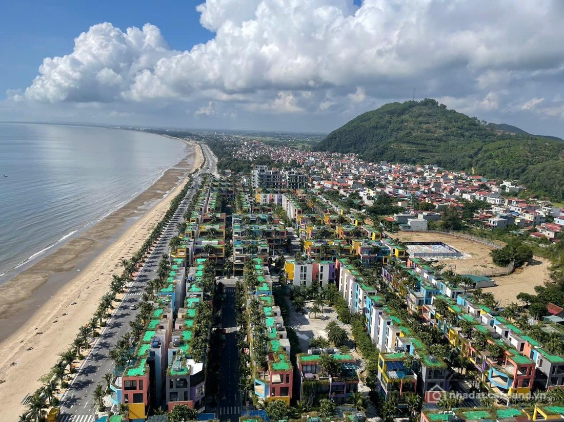 Bán biệt thự: Cần tiền thanh lý gấp căn villa diện tích 96m2 giá 3,x tỷ dự án Fl