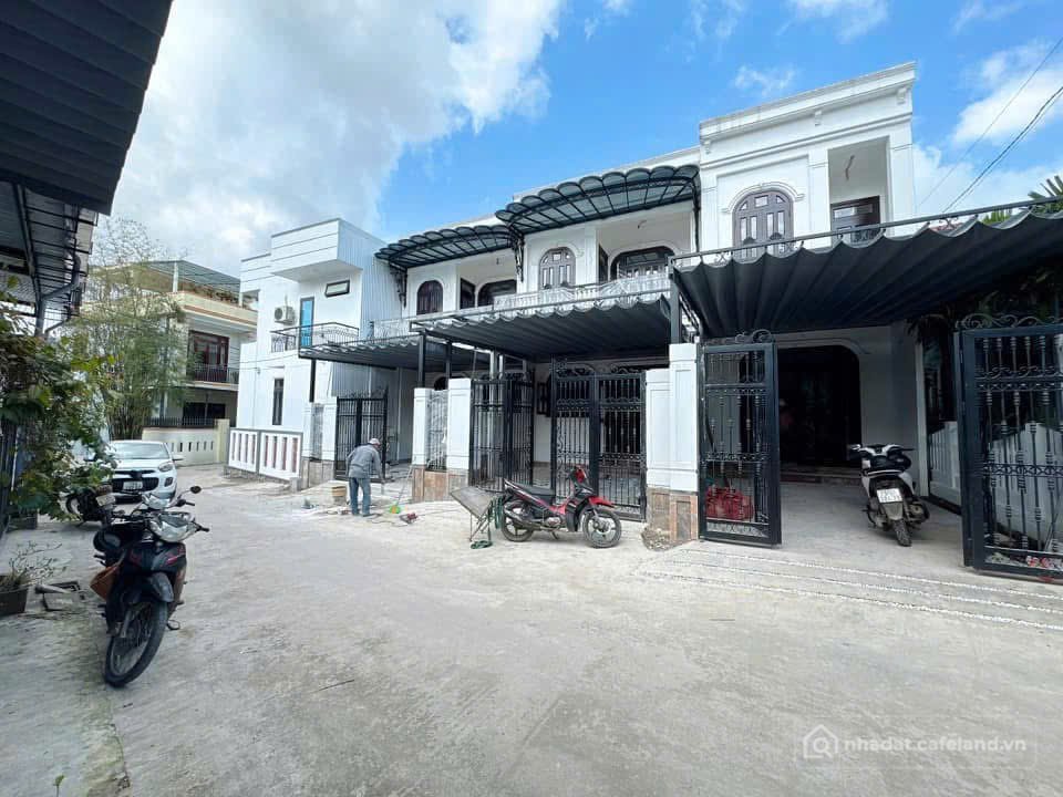 Bán nhà riêng: Nhà 2 tầng kiệt Lê Ngô Cát - 100m2 sổ hồng, ô tô tránh