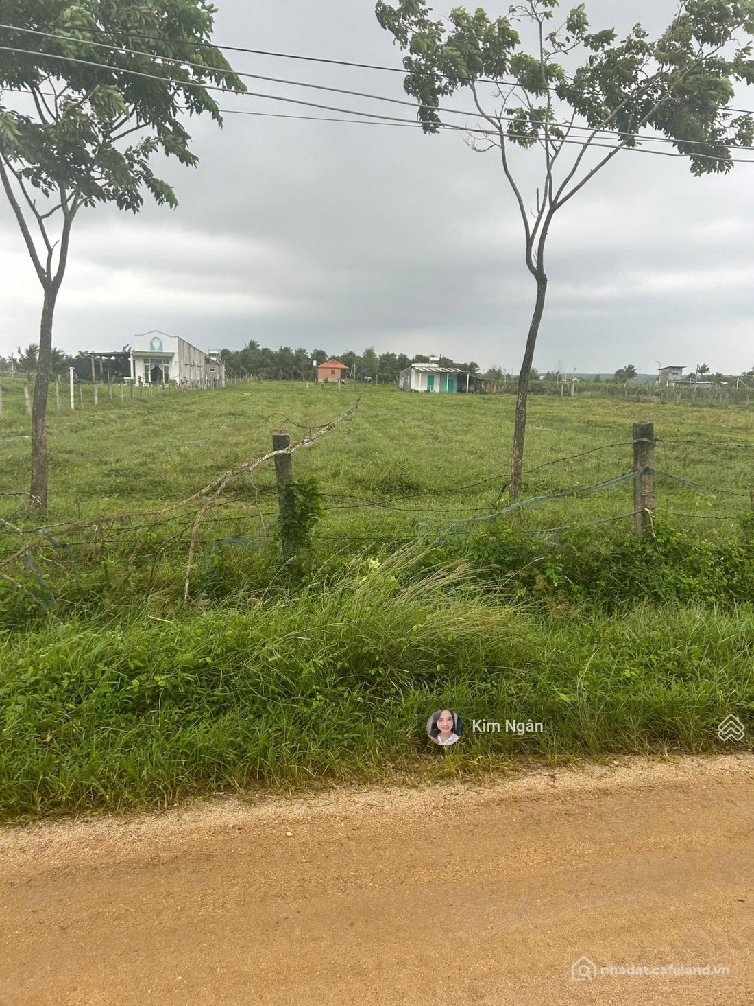 Bán đất thổ cư: 500m2 gần biển sổ riêng đường ô tô đường Số 1, giá tốt