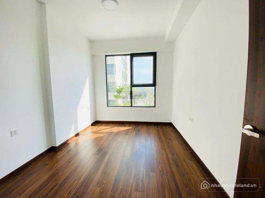Bán căn hộ chung cư: Bán căn hộ Mizuki Park, block MP678 78m2 2PN2WC, view kênh 