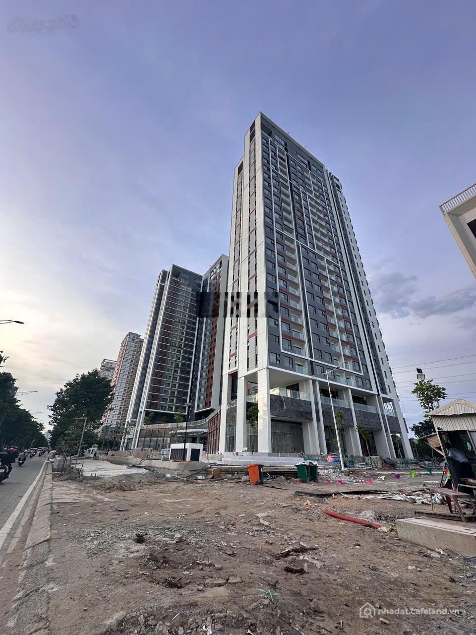 Bán căn hộ chung cư: # Bán căn hộ Essensia Sky 2PN 81m giá chỉ 5,465 tỷ view nội