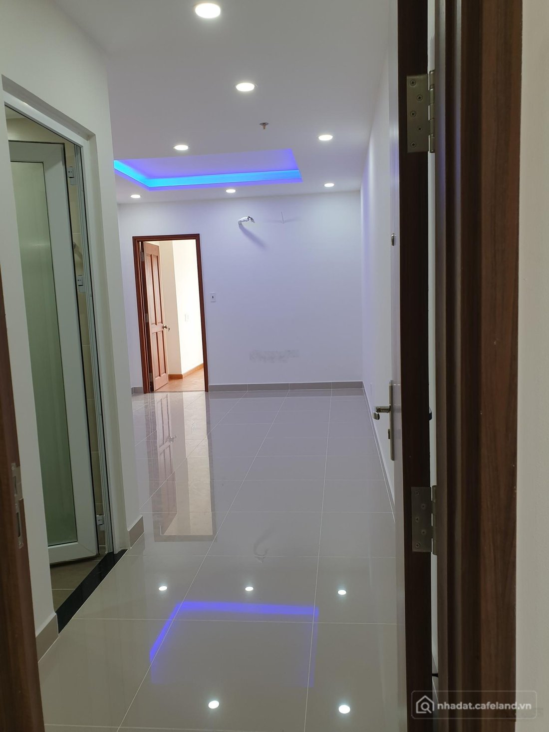 Bán căn hộ chung cư: CC Phú Gia - Bán nhanh căn 1PN-1WC đã có sổ giá 2.4 tỷ