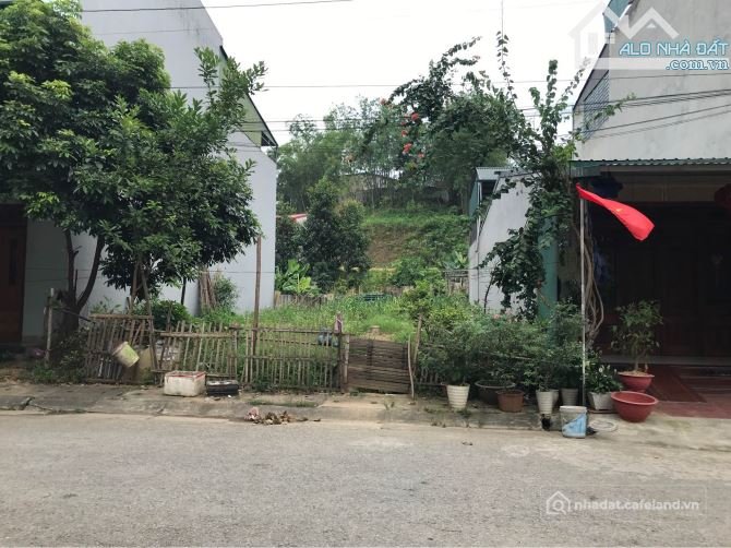 Bán đất thổ cư: BÁN ĐẤT HƯNG THÀNH 100m2 FULL THỔ CƯ, Ô TÔ ĐỖ CỬA TRUNG TÂM TUYÊ