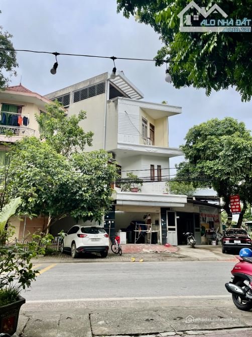 Bán đất thổ cư: Bán siêu phẩm nhà phân lô khu Lê Lợi - Trung tâm TP Tuyên Quang 