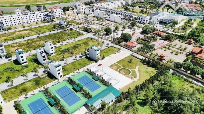 Bán đất thổ cư: LÔ ĐẤT DÁY E1 KHU ĐÔ THI HOÀNG SƠN